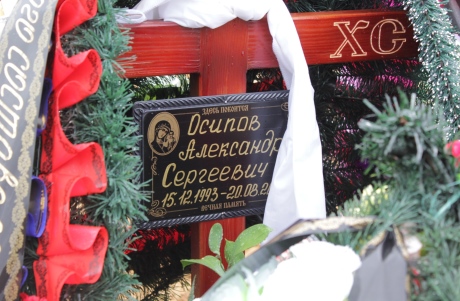 Появились фотографии могил псковских десантников, которых заживо похоронили 