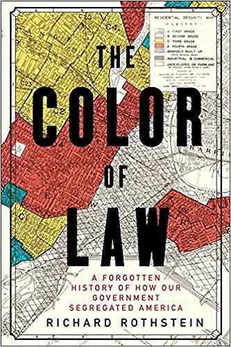 <p>Книга Ричарда Ротштейна &laquo;Цвет закона&raquo; ( The Color of Law by Richard Rothstein)</p>

<p>&laquo;Я пытался узнать больше о силах, препятствующих экономической мобильности в США, и эта книга помогло мне понять роль федеральной политики в создании расовой сегрегации в американских городах&raquo;,&nbsp;&mdash; рассказал Гейтс.&nbsp;</p>