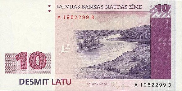 Латвия — лат. С марта 1993 года Латвия стала использовать латвийский лат, который оставался единственным платежным средством до того, как страна вступила в еврозону в 2014 году. 1 латвийский лат состоял из 100 сантимов.