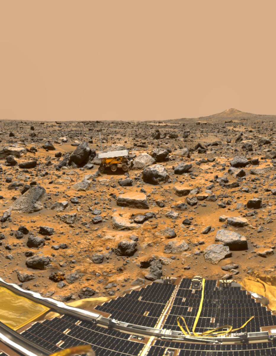<p>Mars Pathfinder (&laquo;Марсопроходец&raquo;) на поверхности Марса.</p>