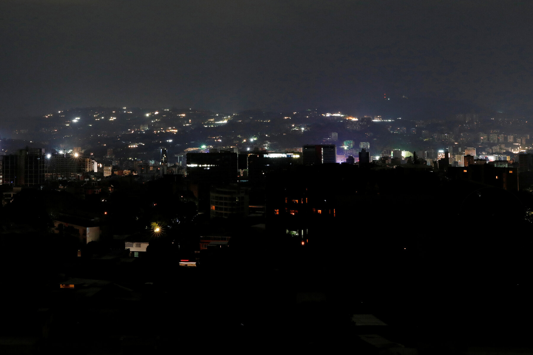 <p>Вид на Каракас без света</p>