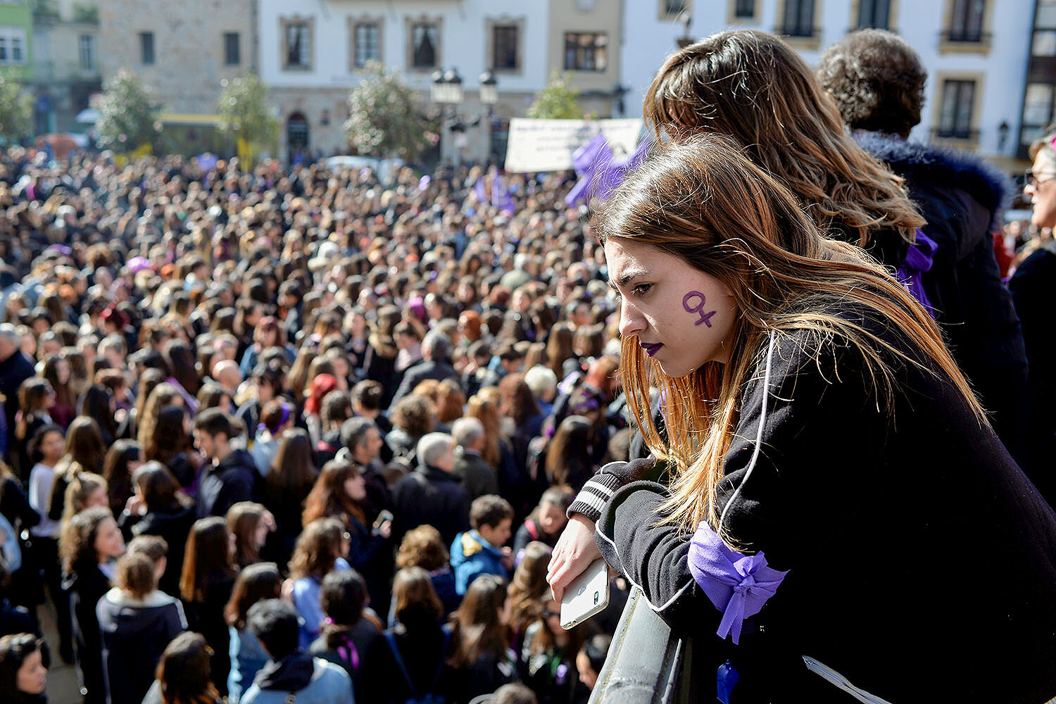 <p>Демонстрация за права женщин в Бильбао, Испания</p>