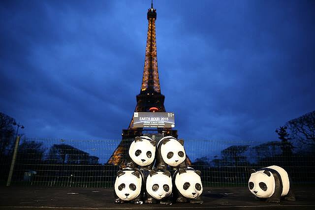 Франция, Париж. Эйфелева башня. Фото: WWF France