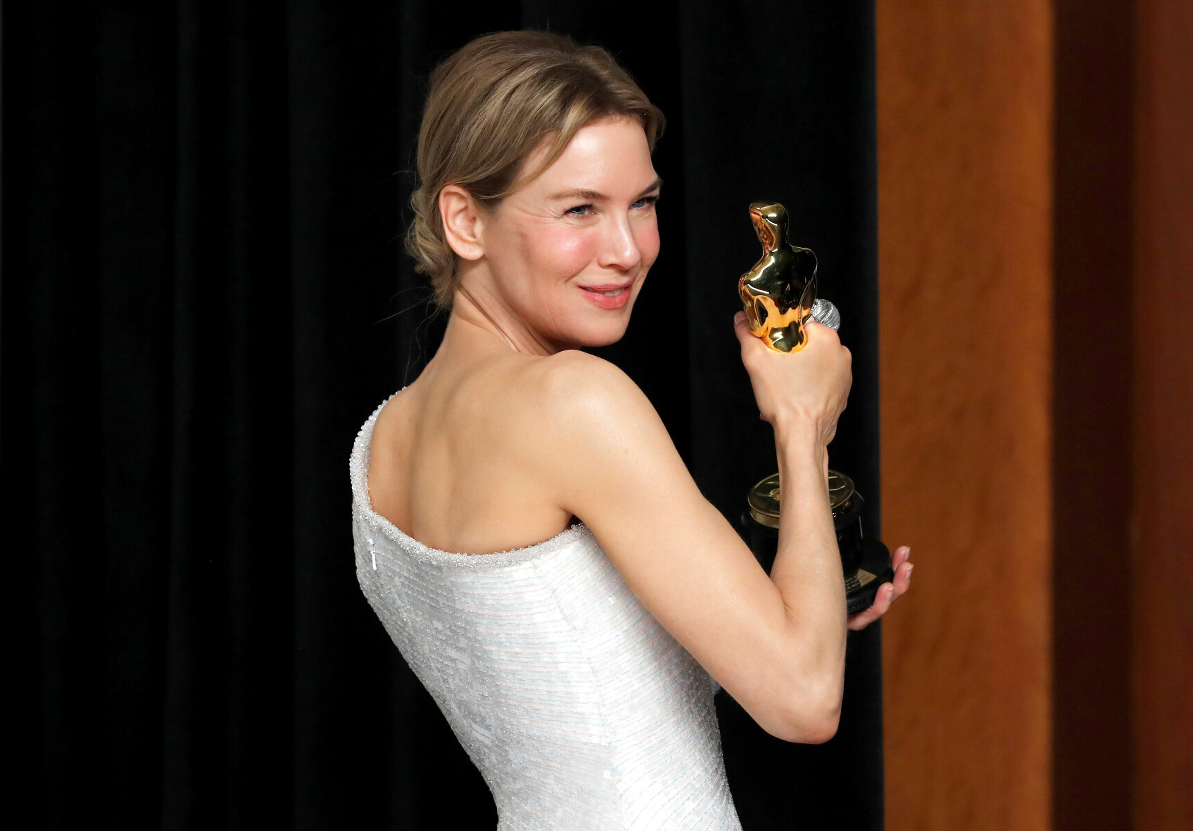 <p>Рене Зеллвегер победила в номинации&nbsp;&laquo;Лучшая актриса&raquo; за фильм&nbsp;&laquo;Джуди&raquo;</p>