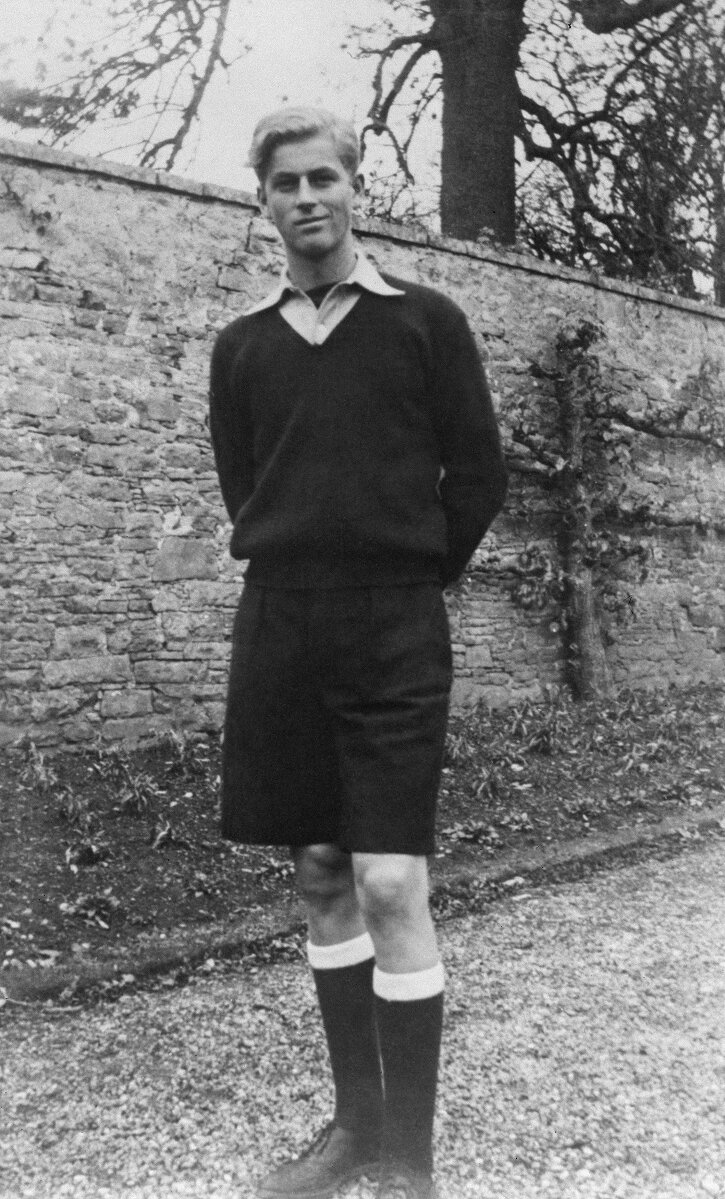 <p>Принц Филипп в 18 лет в частной школе для мальчиков в Гордонстоуне, Шотландия, 1939</p>