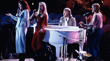 «Ощущение легкого надувательства»: почему воссоединение группы ABBA разочаровало поклонников
